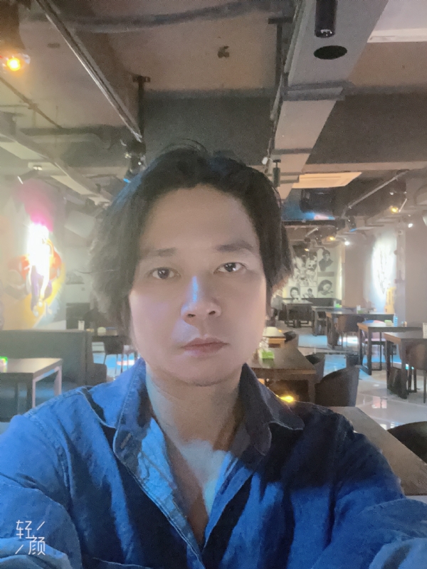 叶晨的第一张照片--昭通交友中心